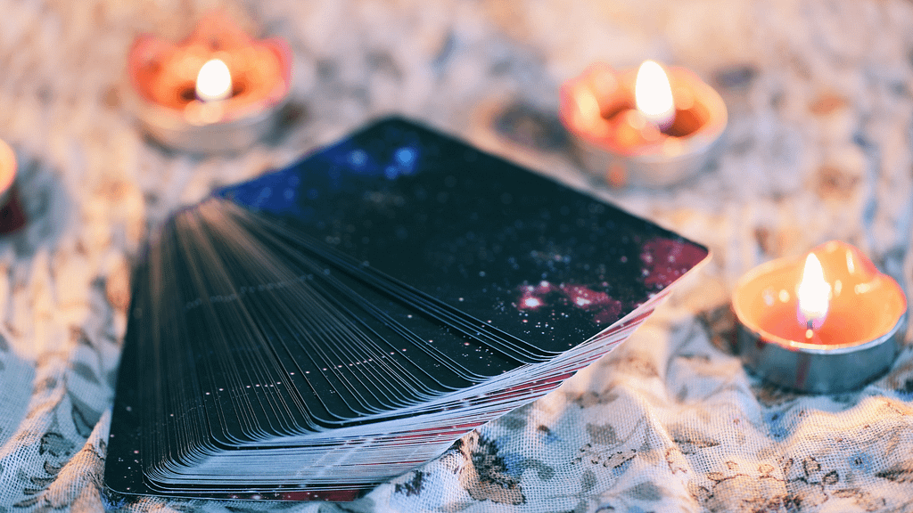 What are Online Psychic Readings?